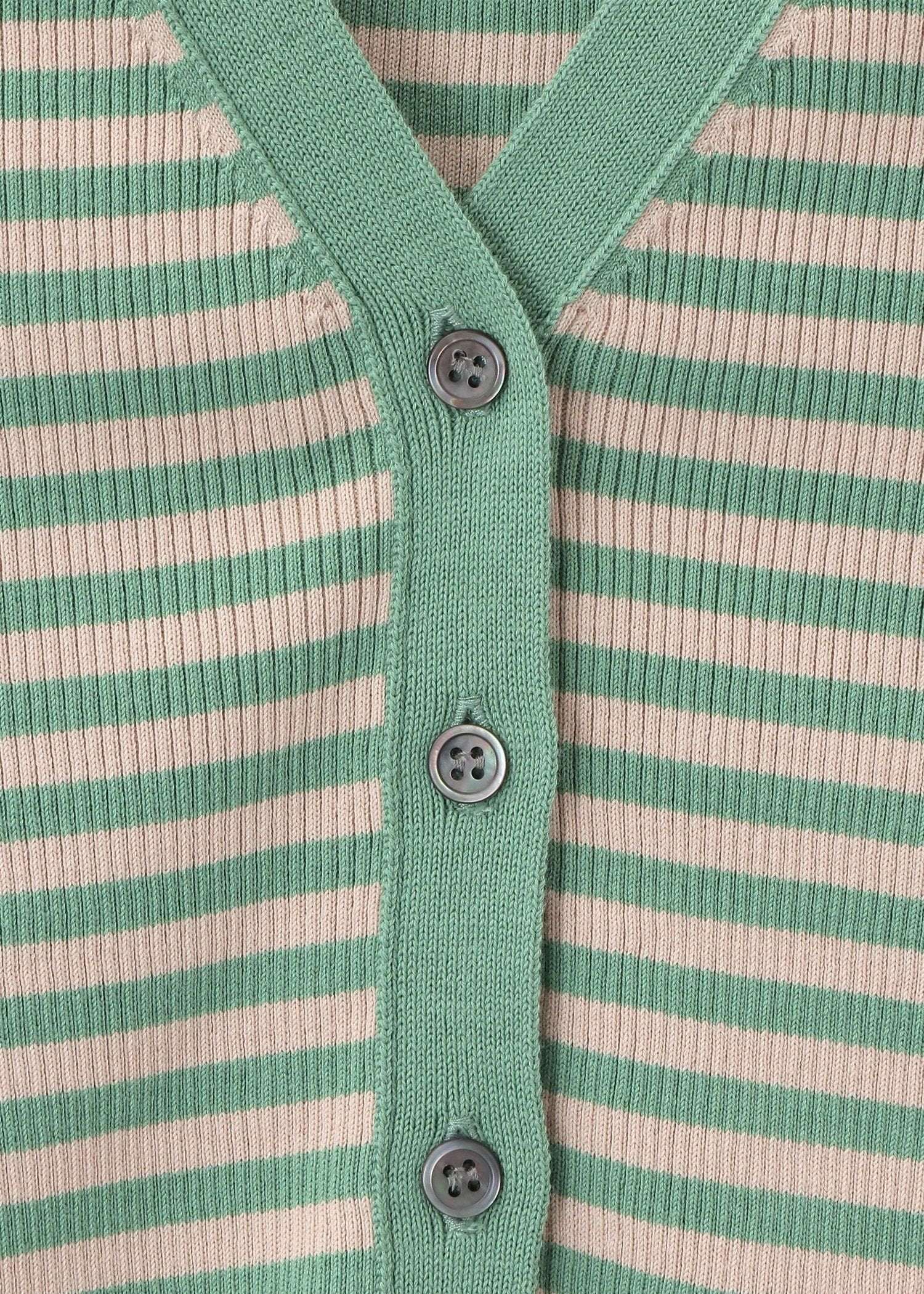 ニット