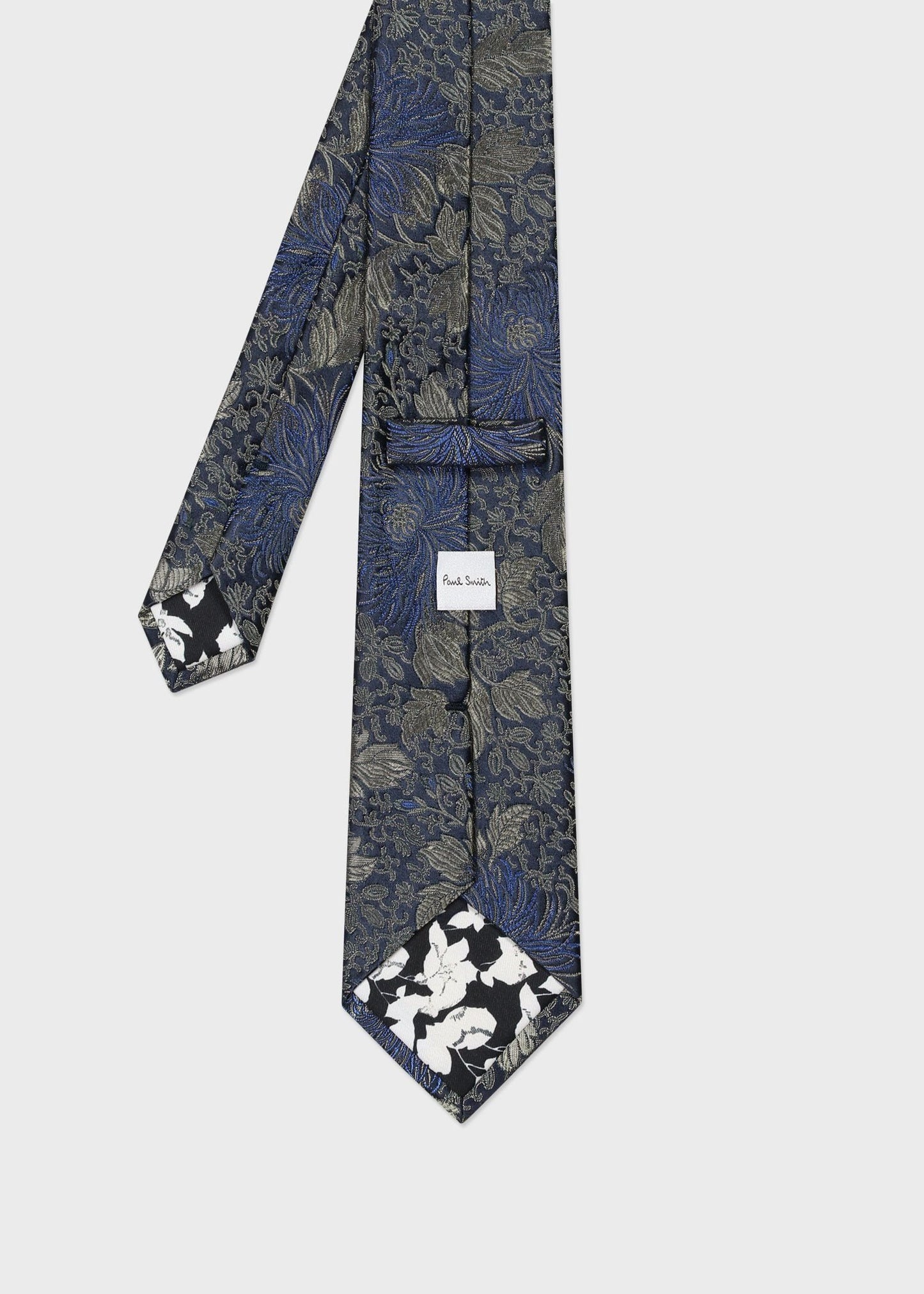 ネクタイ