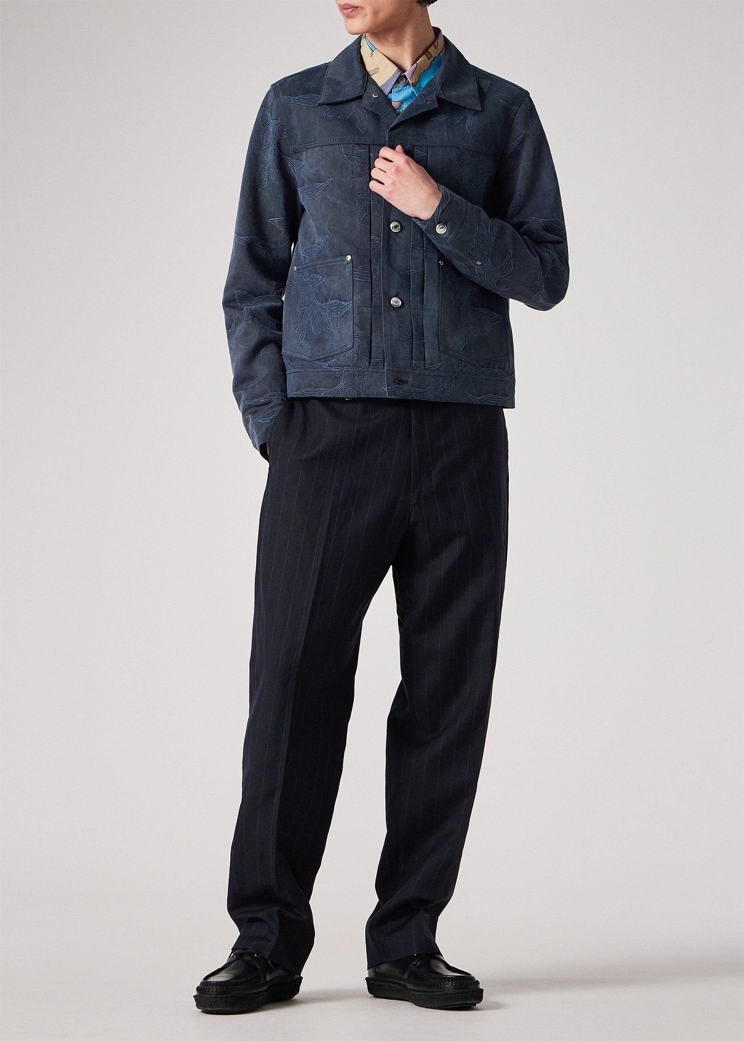 ブルゾン