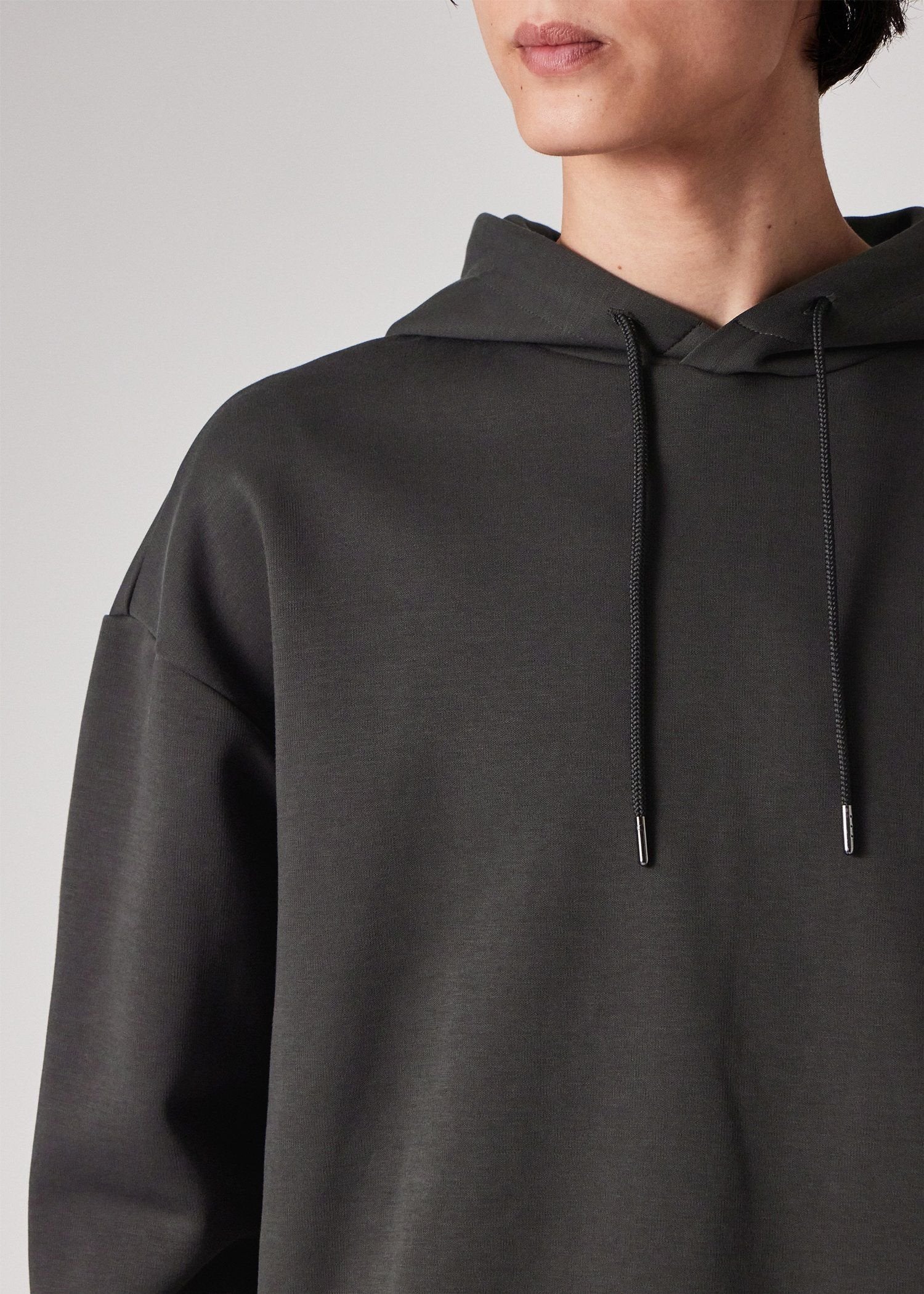 "Cropped Logo" ダンボールニット パーカ
