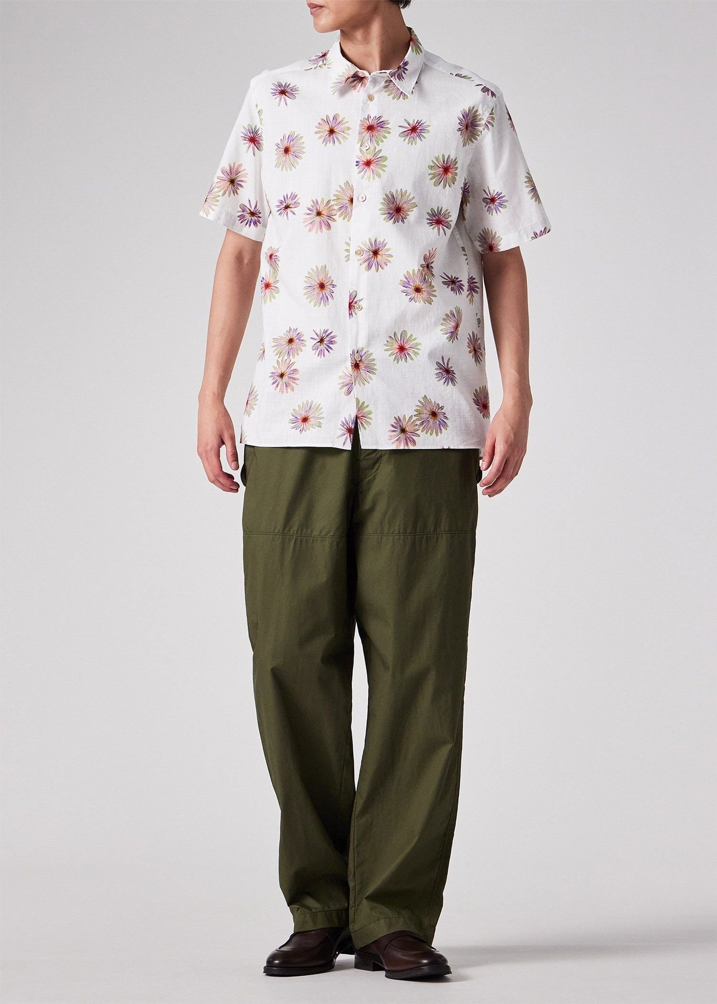 "Luminescent Floral" 半袖シャツ