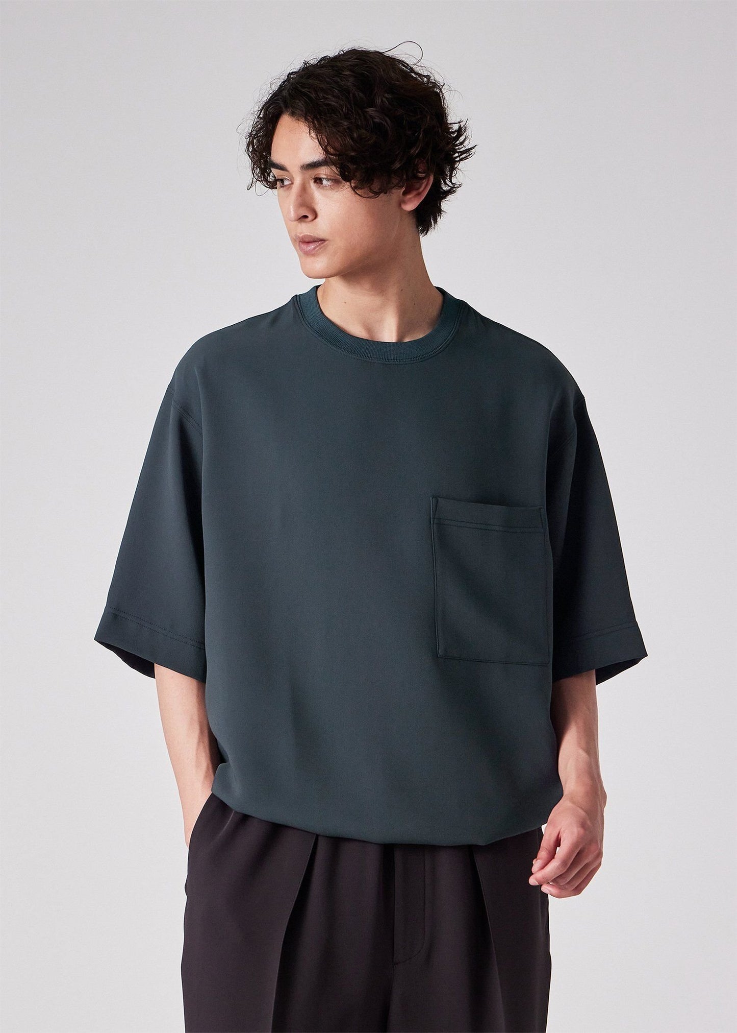ライトドライテクスチャー ドローストリング Tシャツ【7/18より発売予定】