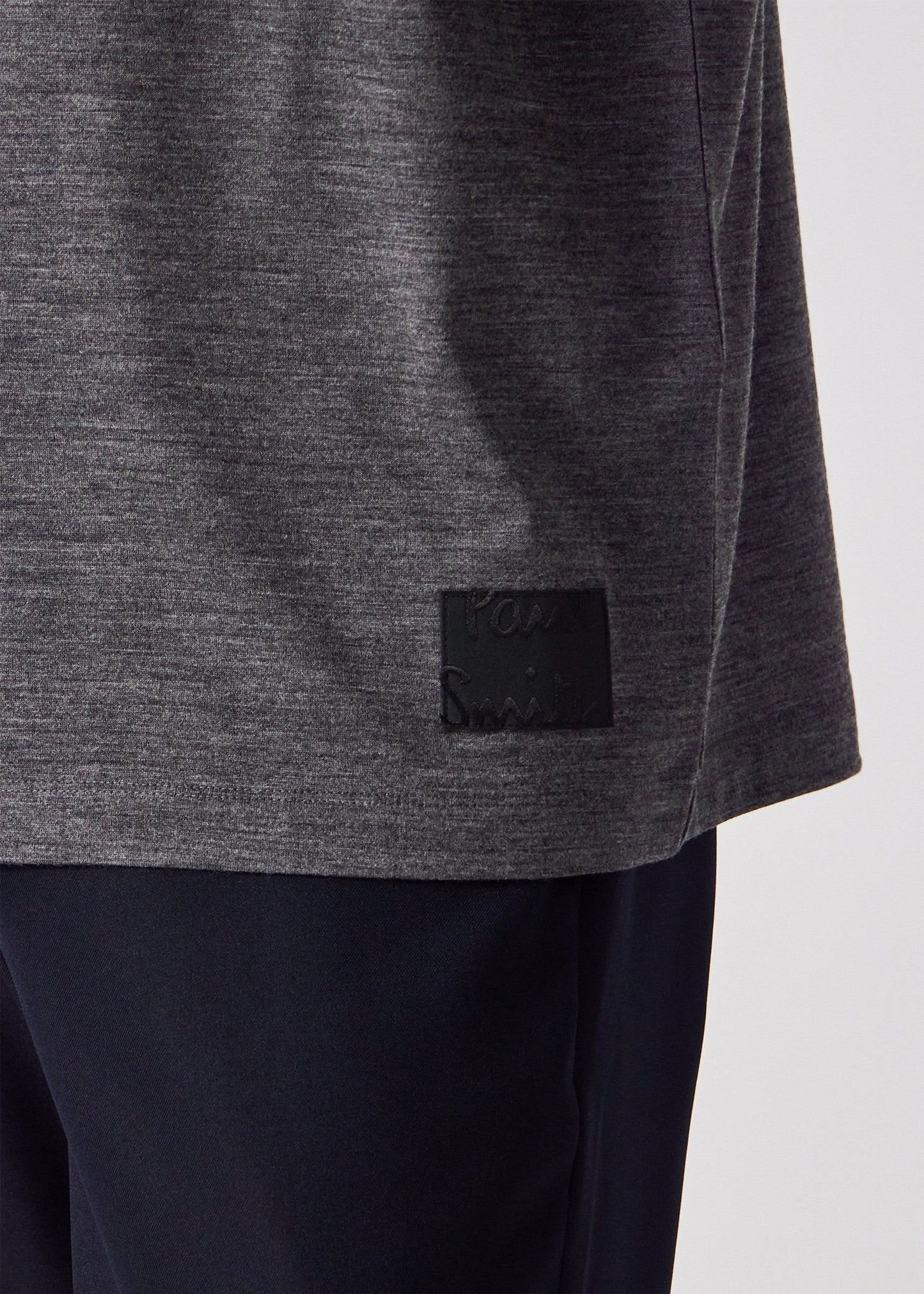 "Cropped Logo" テックウール Tシャツ