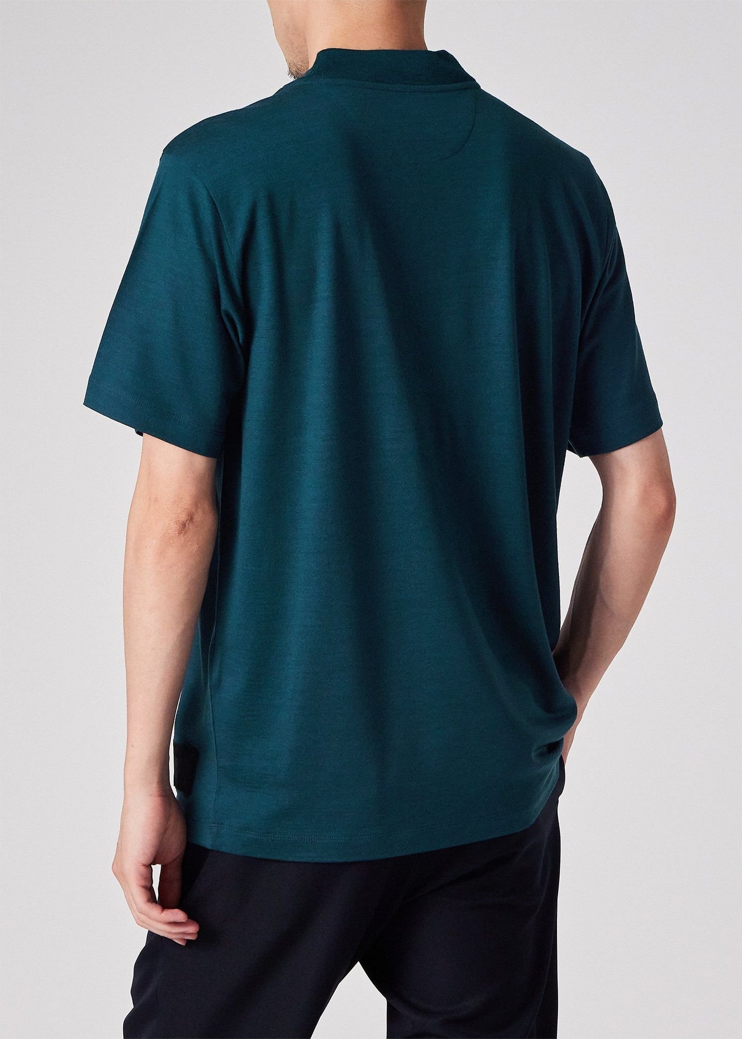 "Cropped Logo" テックウール Tシャツ