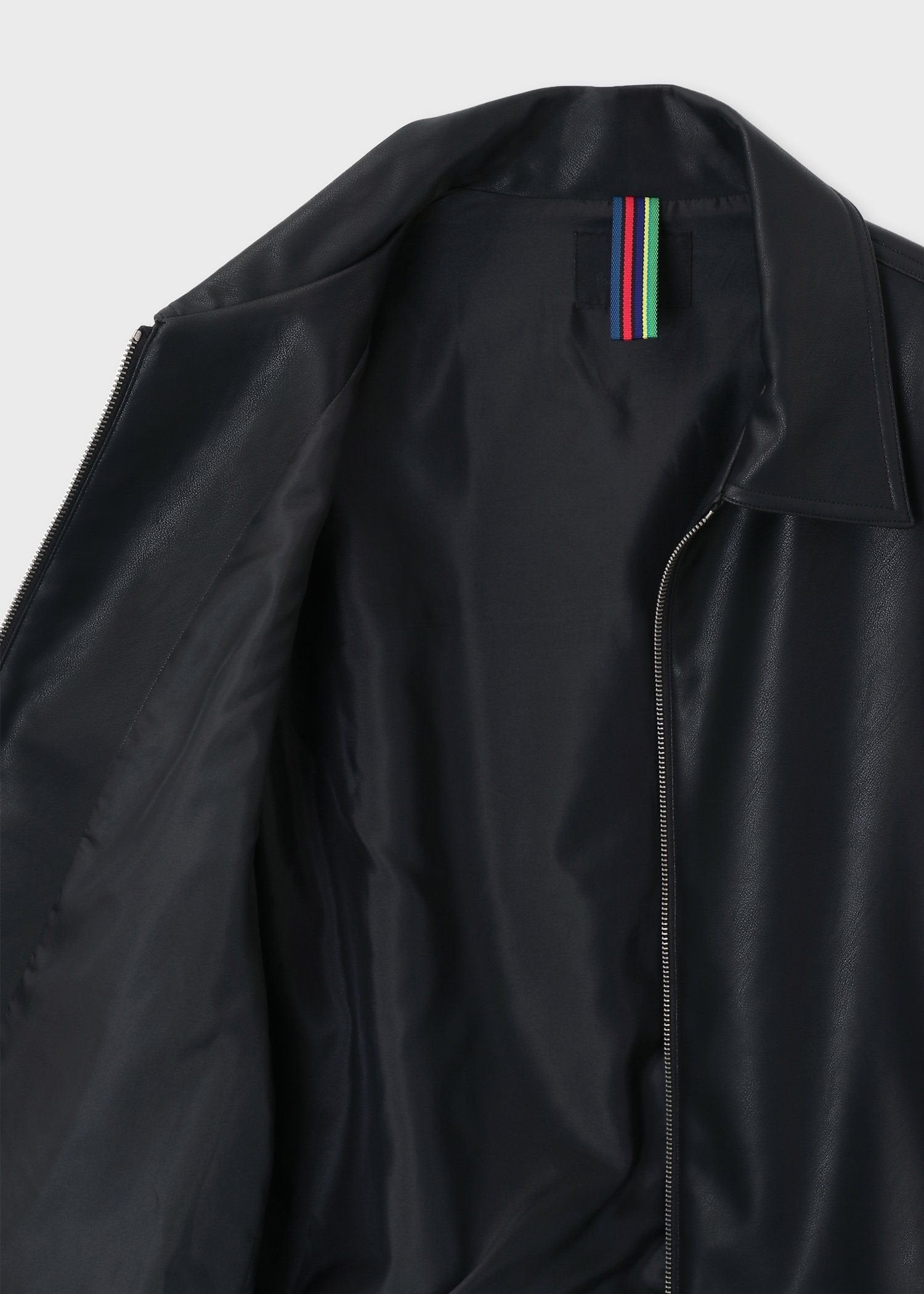 ブルゾン