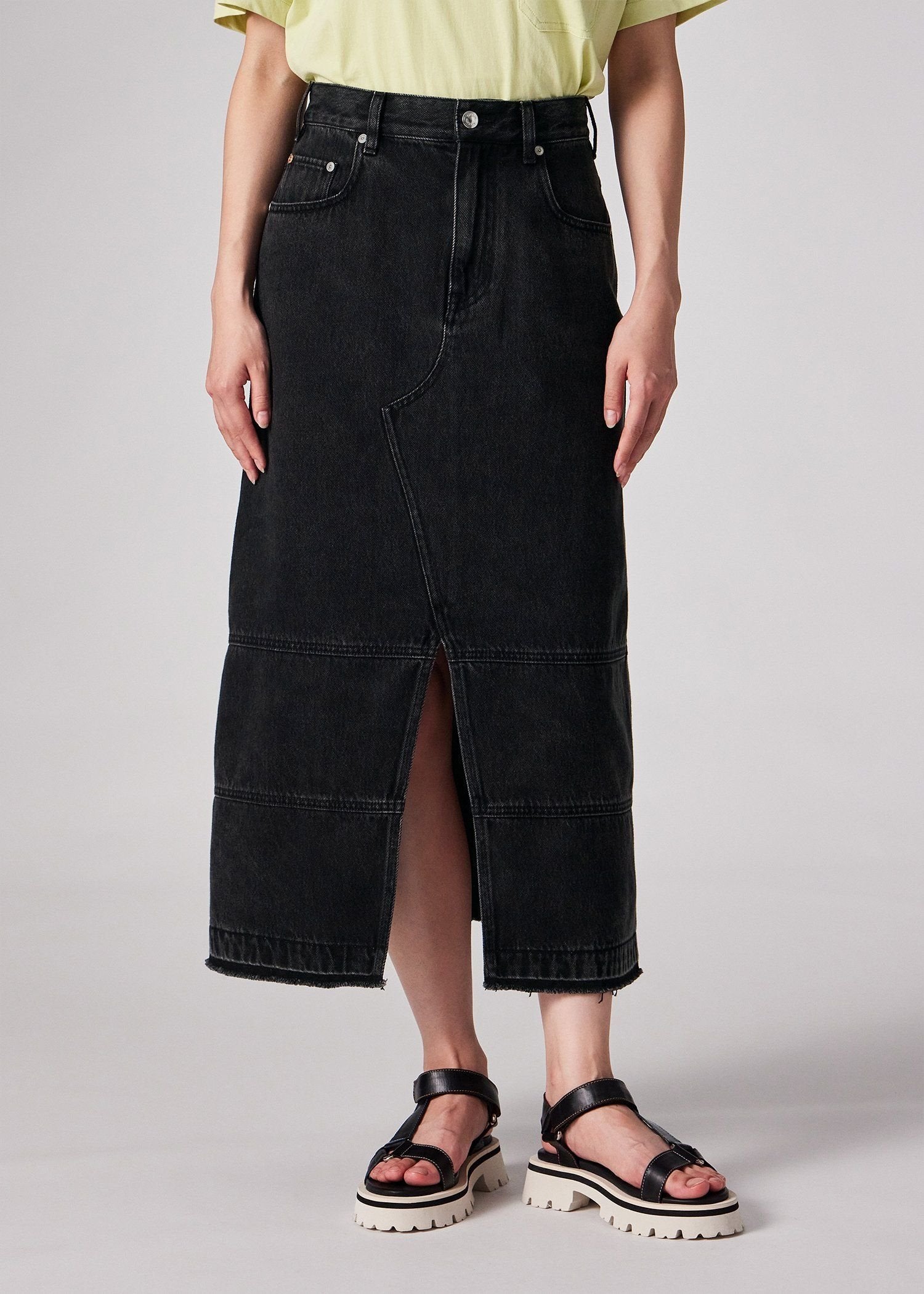スカート