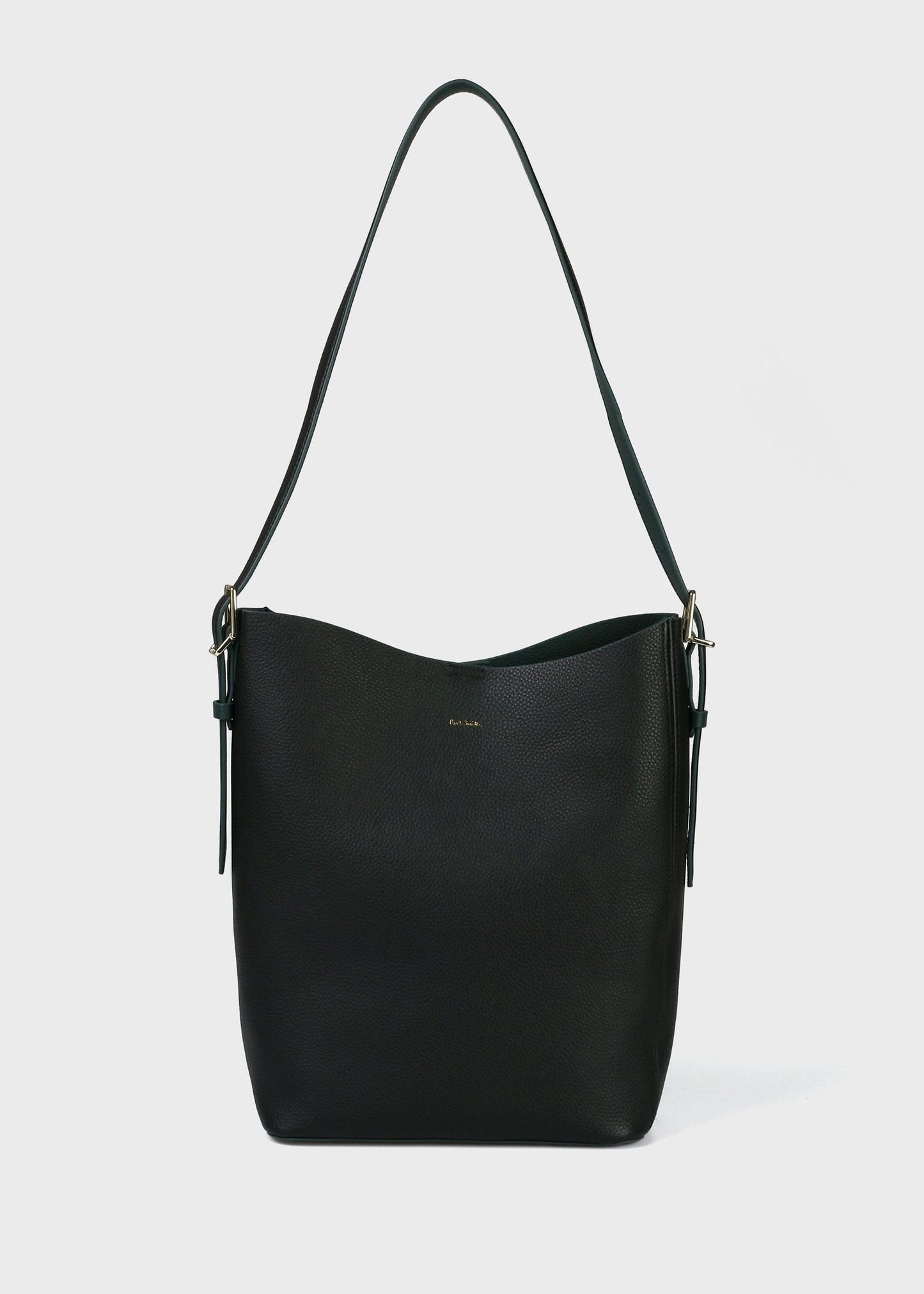 カジュアルバッグ