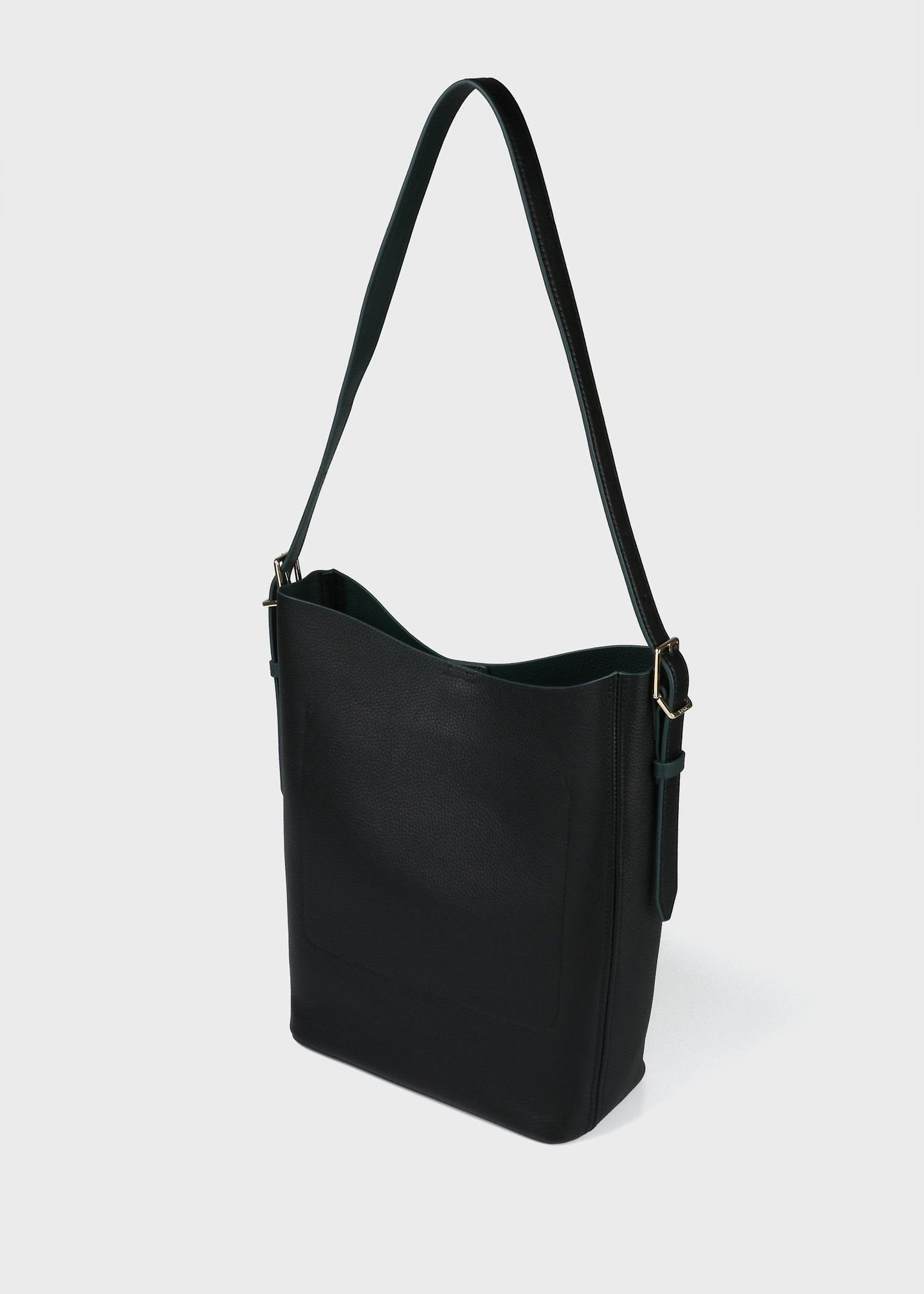 カジュアルバッグ