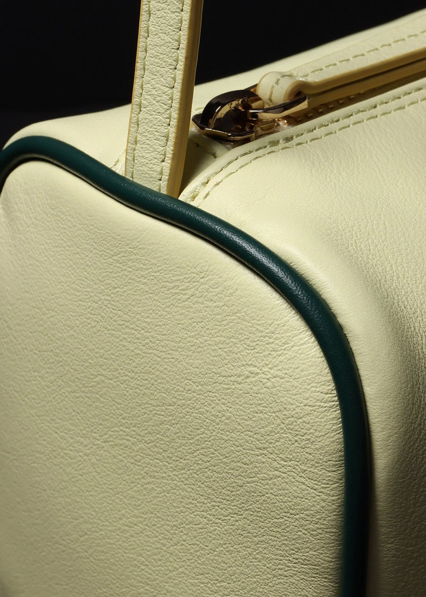 カジュアルバッグ