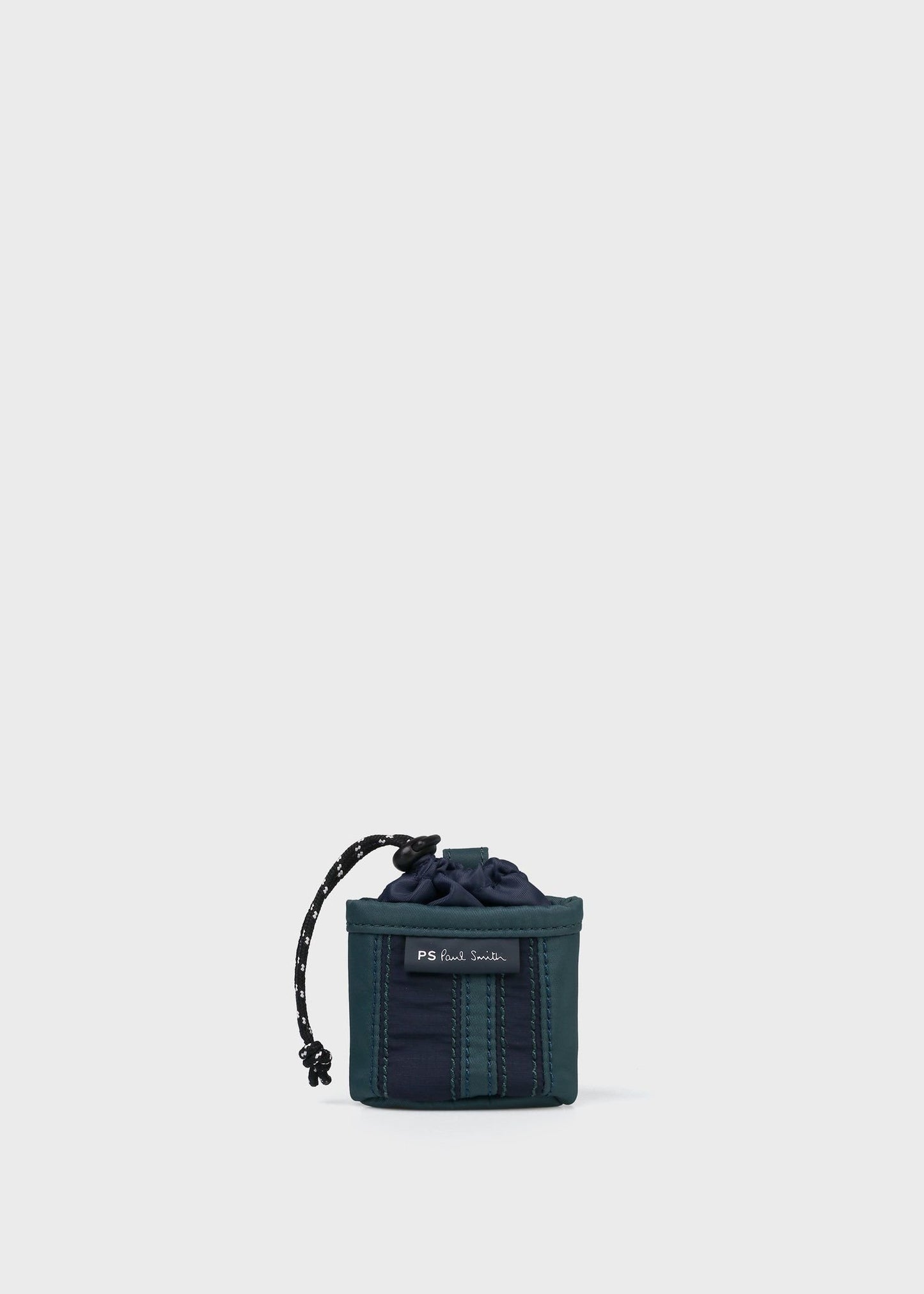 バッグ