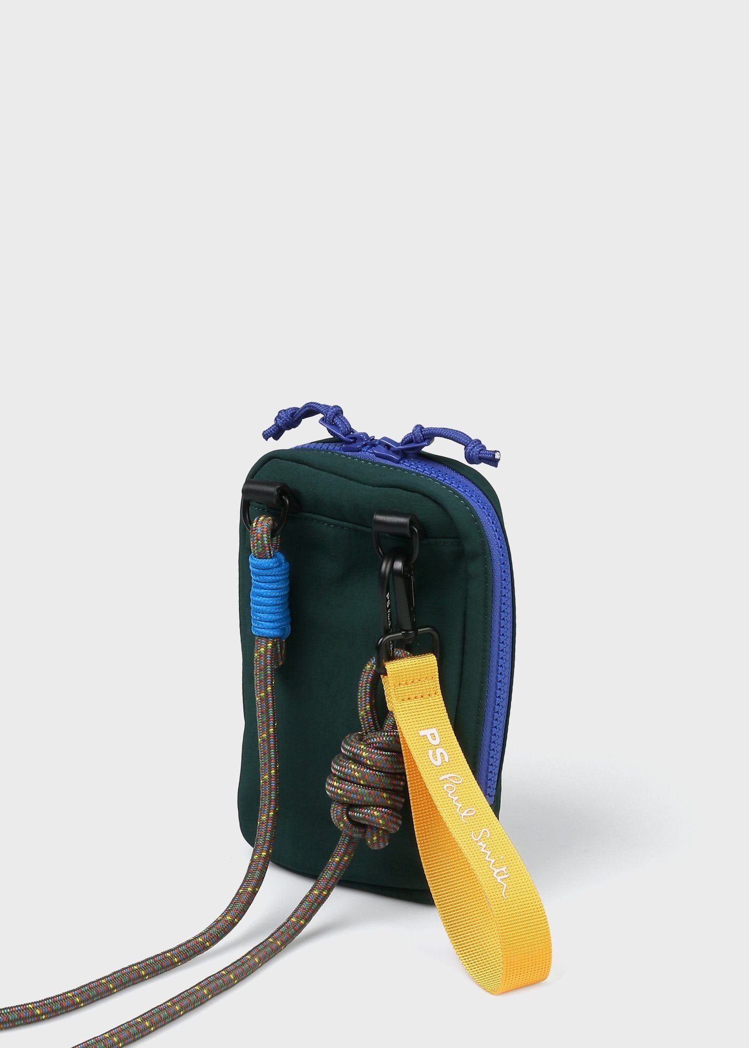 バッグ
