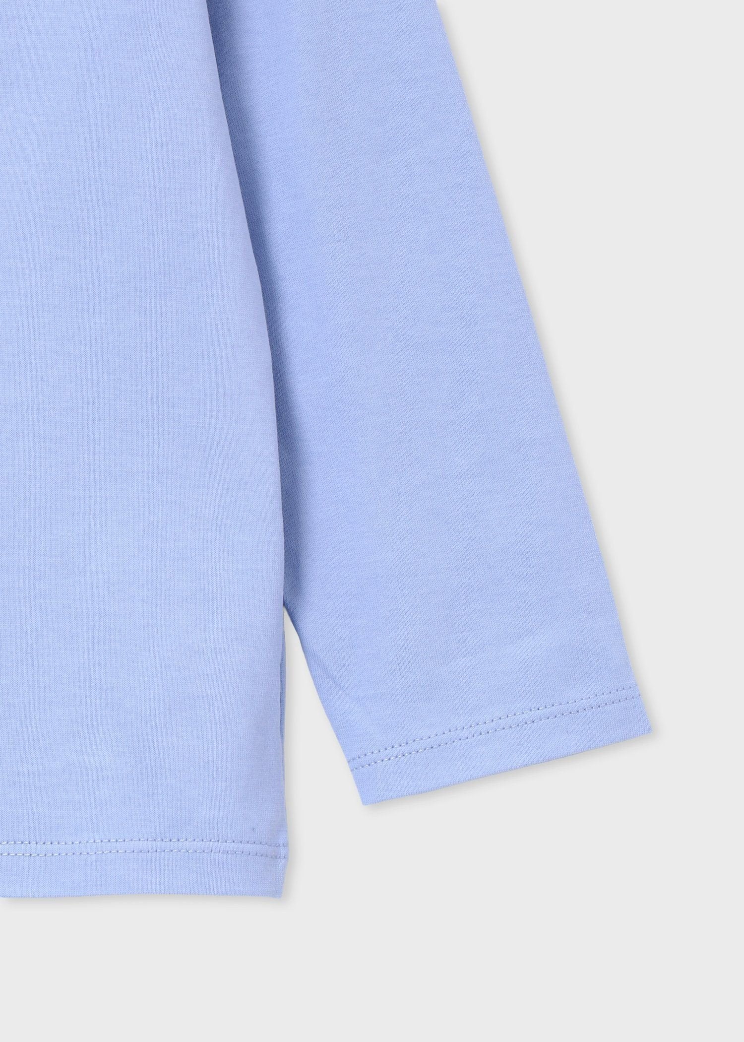 長袖Tシャツ