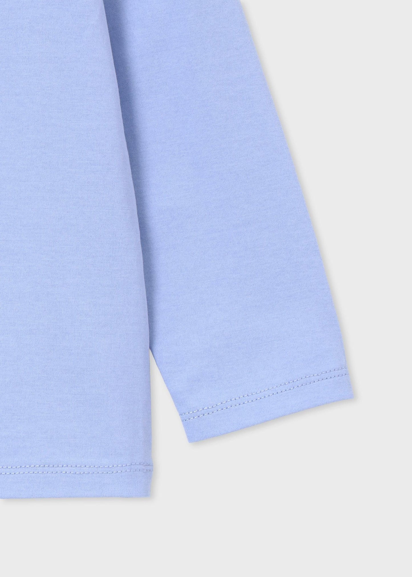 長袖Tシャツ
