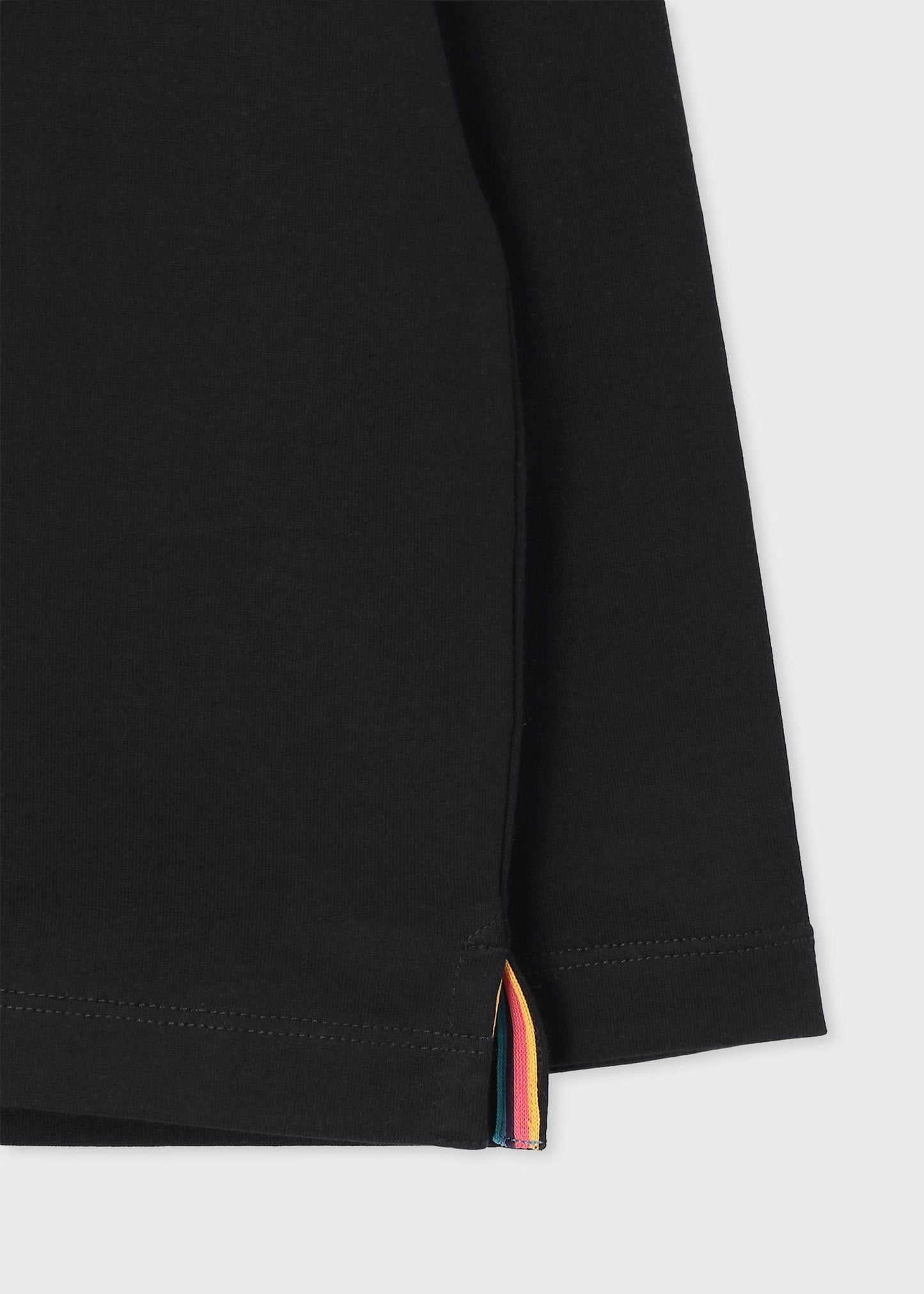 長袖Tシャツ