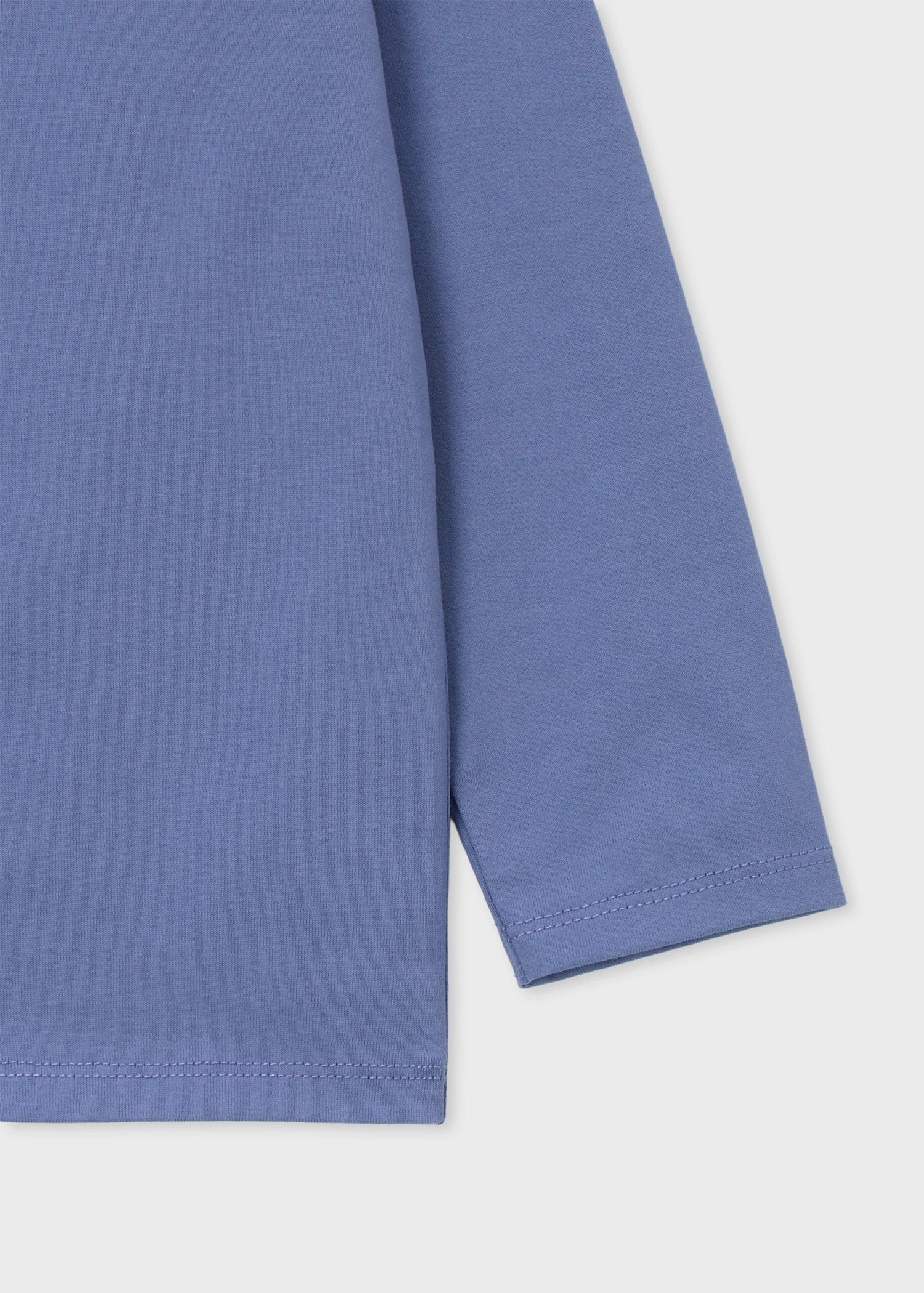 長袖Tシャツ